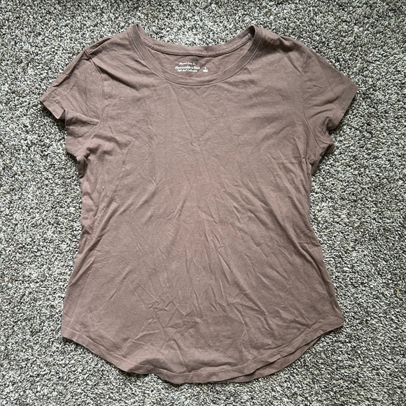Size S Abercrombie & Fitch Mauve T-Shirt - Picture 1 of 3